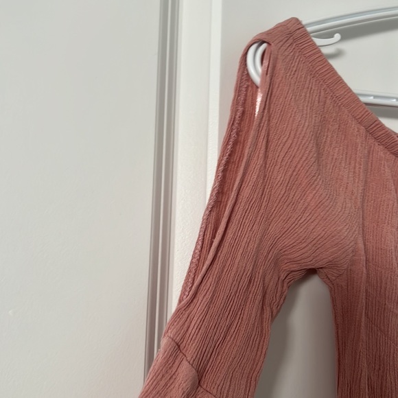 Romper - Picture 2 of 4